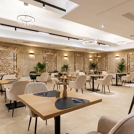 Amar Design By Hmg Hotel
